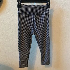 Women’s Under Armour compression tights